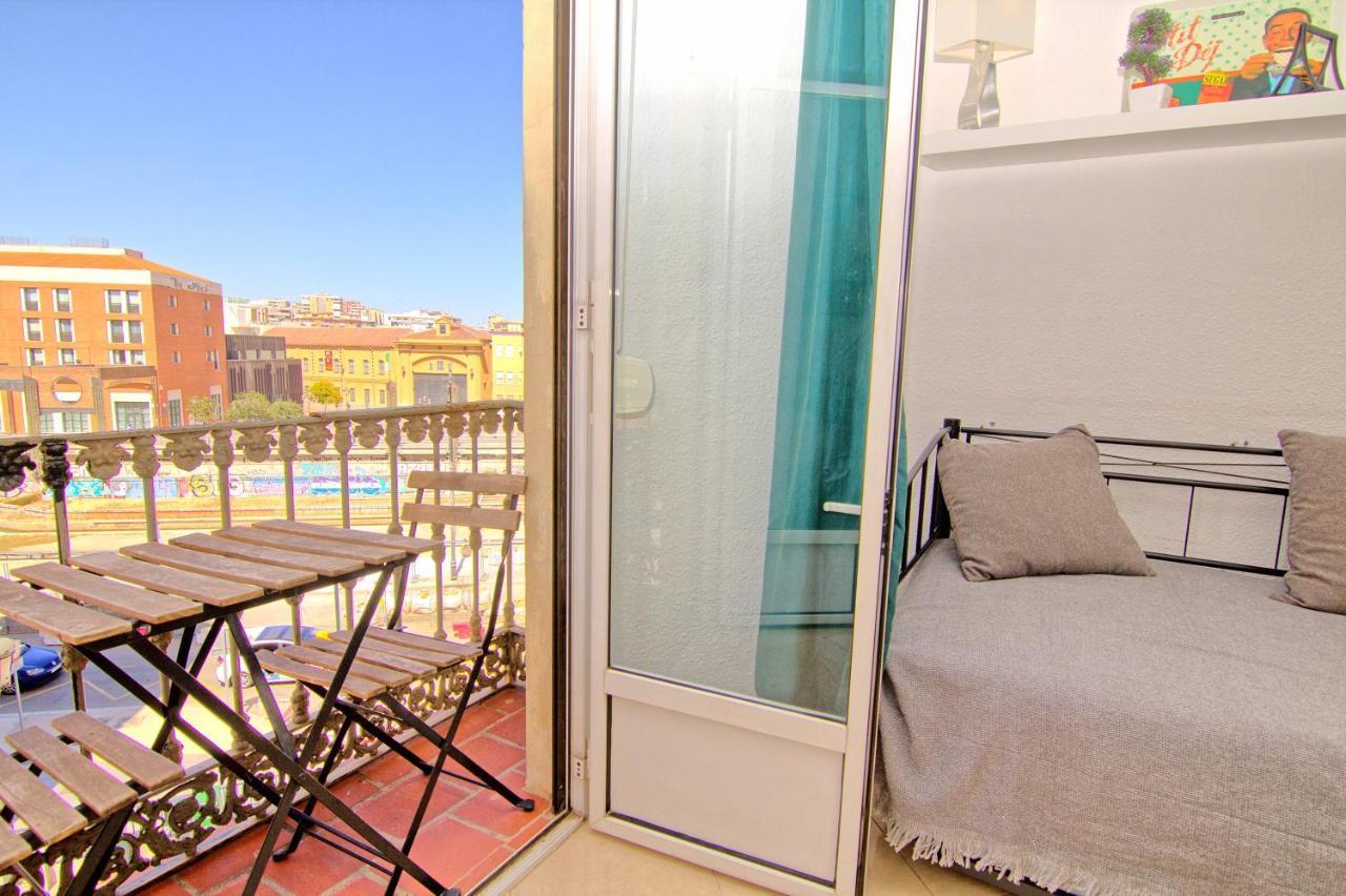 Balcony & Habitación en casa particular Málaga